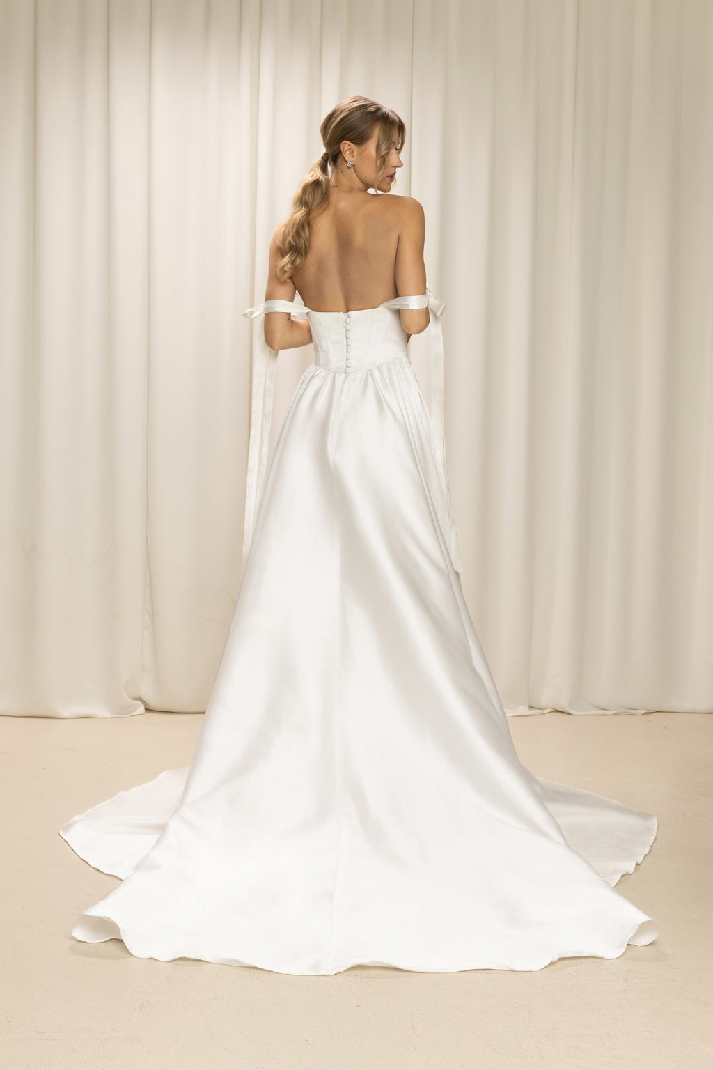 Dahlia Lovenote Bride Dahlia Lovenote Bride