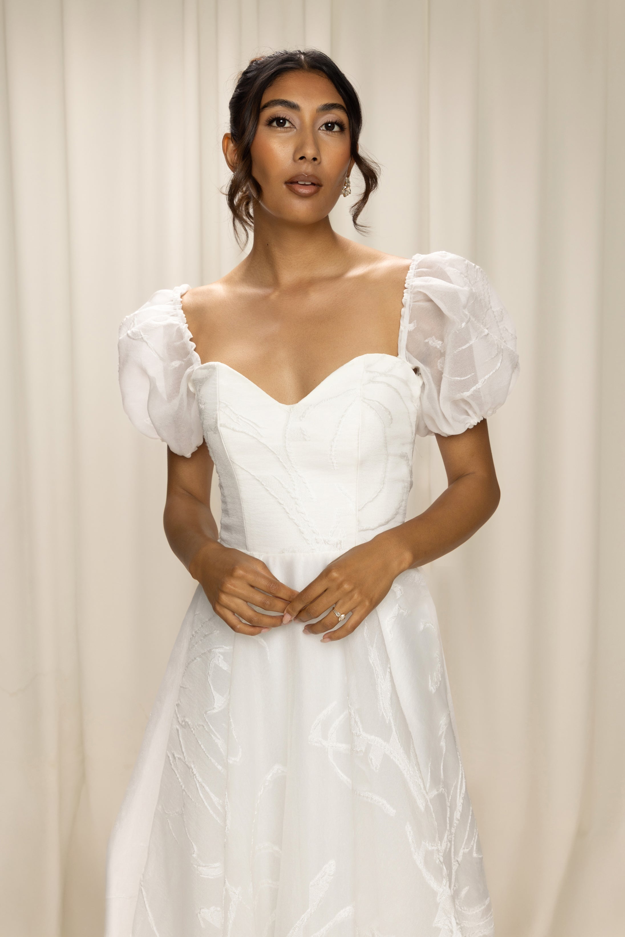 Desiree (Puff Sleeve)